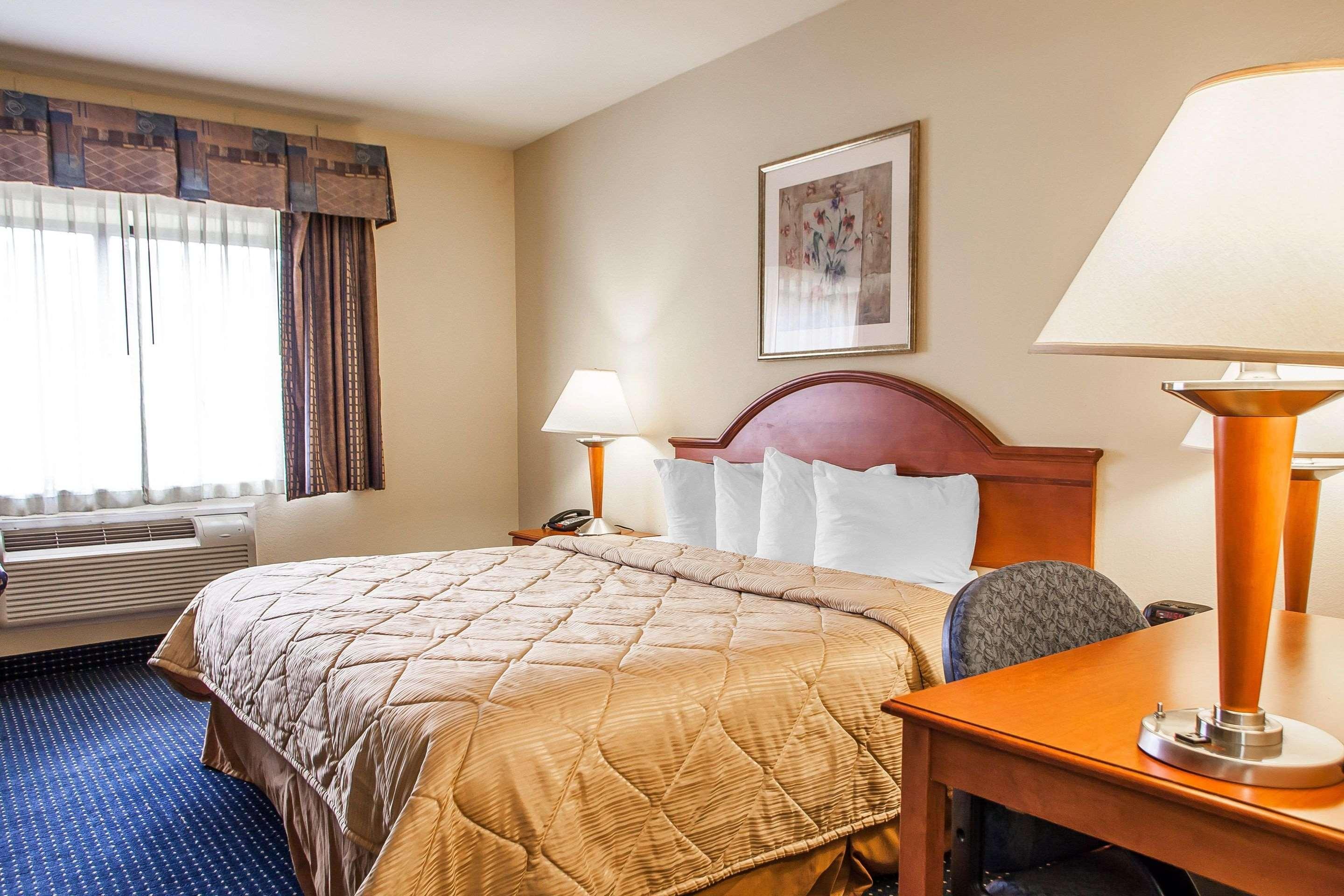 Motel 6 East Windsor, Nj Hightstown מראה חיצוני תמונה