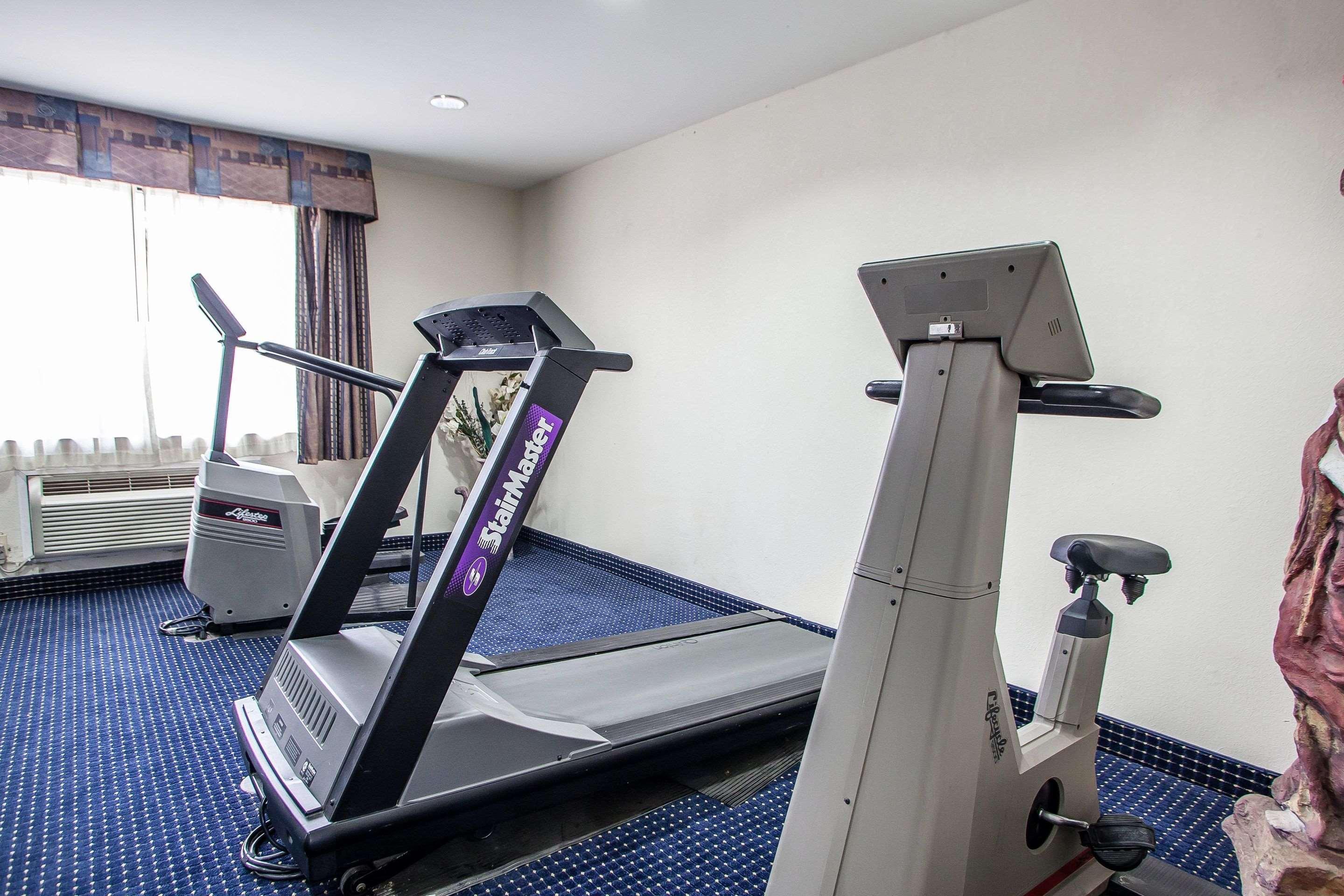 Motel 6 East Windsor, Nj Hightstown מראה חיצוני תמונה