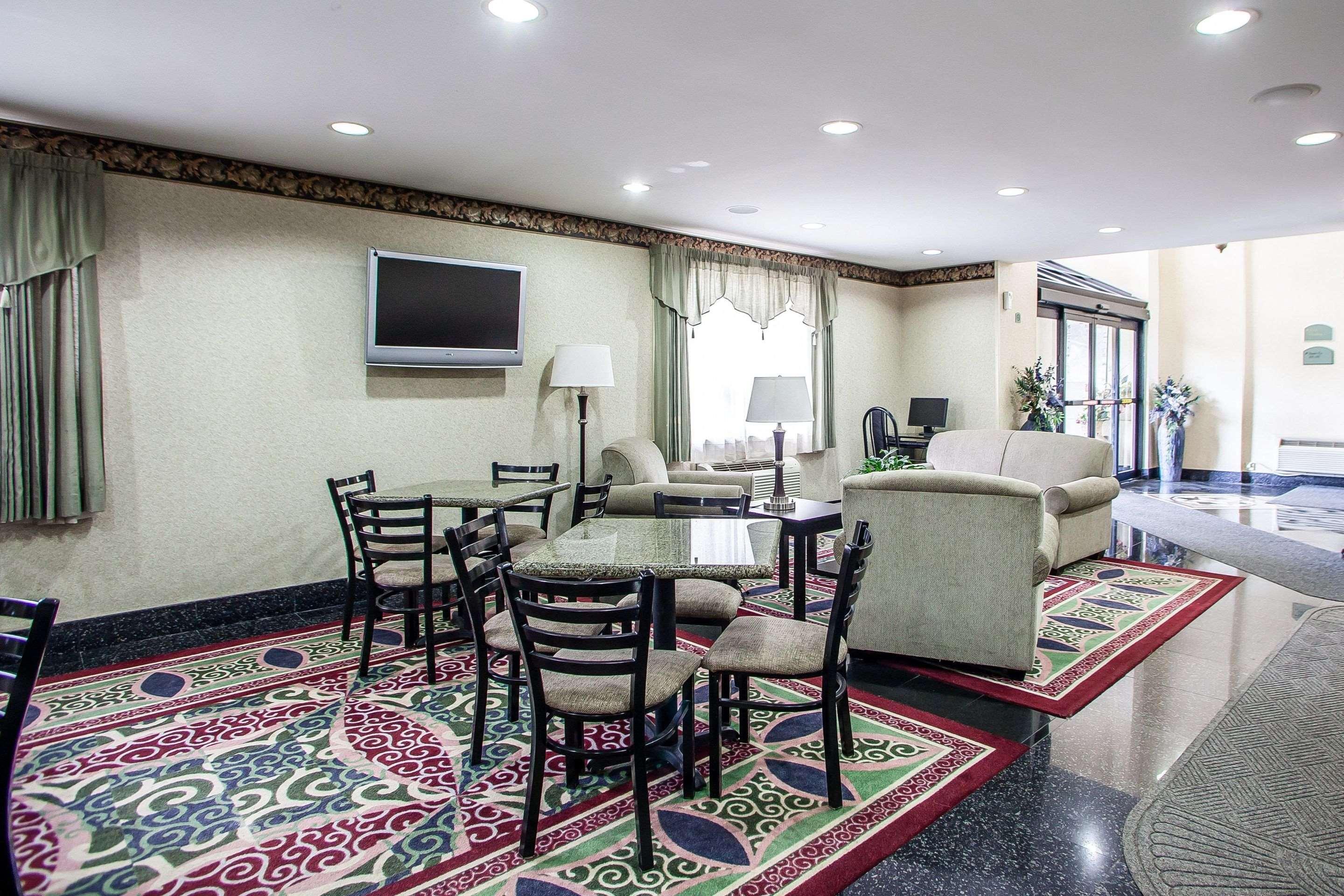 Motel 6 East Windsor, Nj Hightstown מראה חיצוני תמונה
